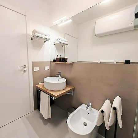 Alloggi Tosca Dei Legionari Apartment *